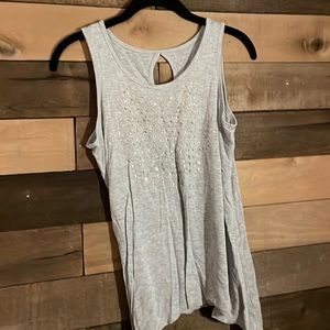 Grey tank top